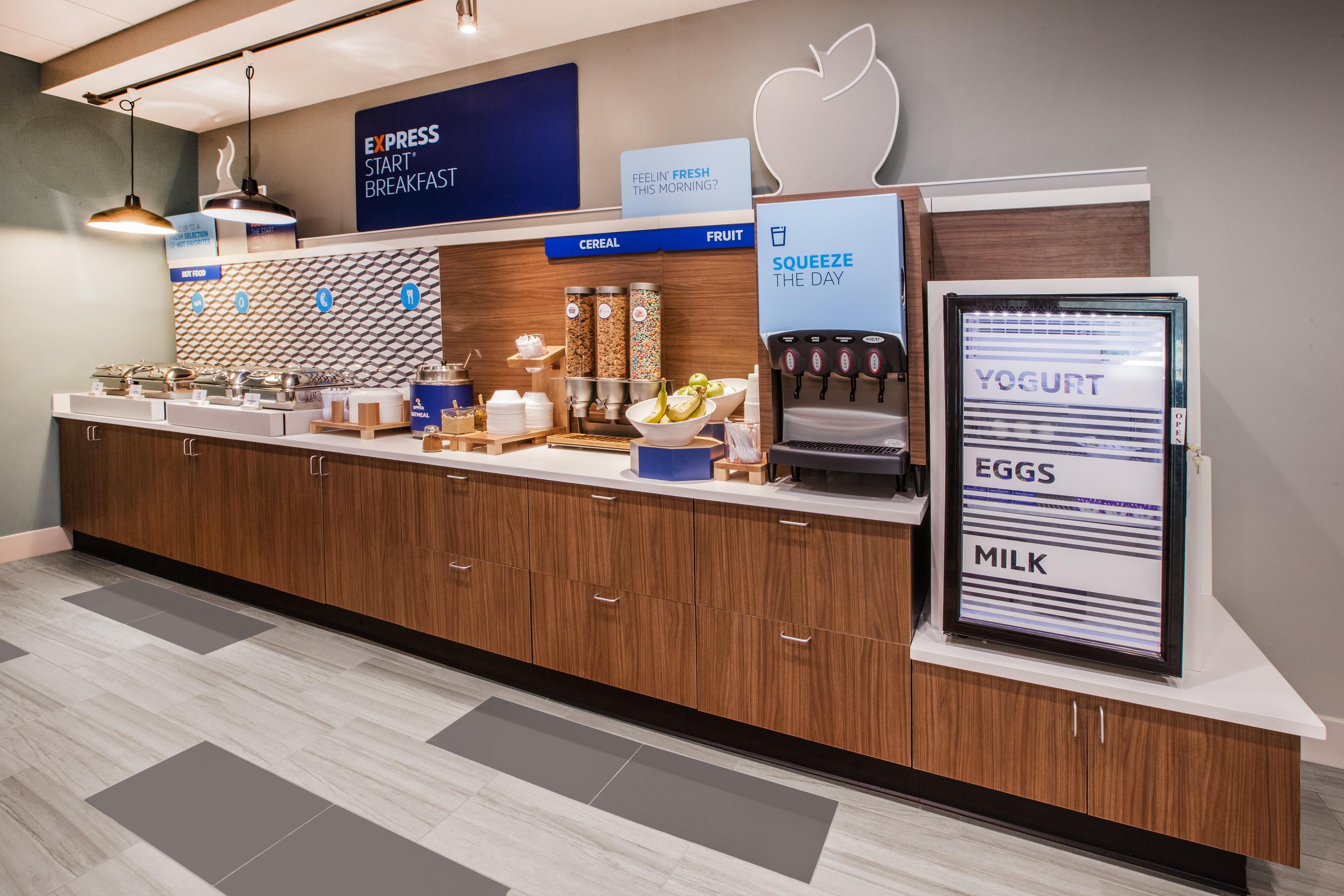 Holiday Inn Express & Suites - Fayetteville South By Ihg Extérieur photo