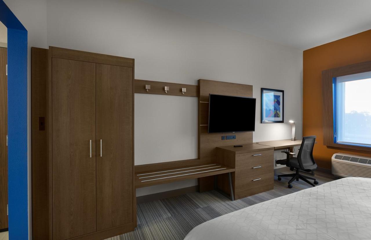Holiday Inn Express & Suites - Fayetteville South By Ihg Extérieur photo